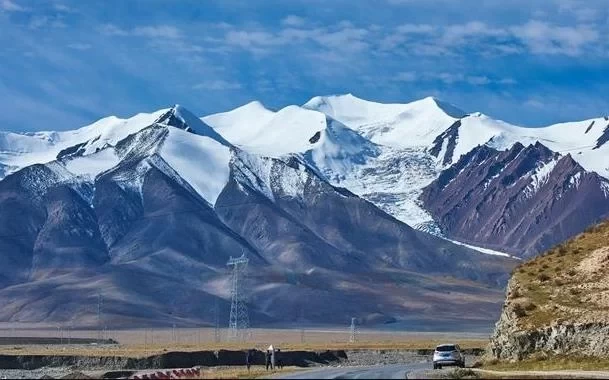 Travel Guide and Route Recommendations for Golmud, Qinghai 