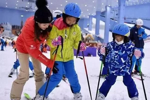 Does Qingdao have an indoor ski resort? Snow Mountain Ski Resort is a good choice.