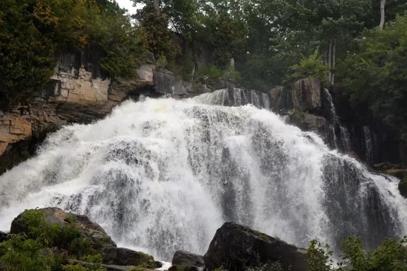 Inglis Falls Travelogue