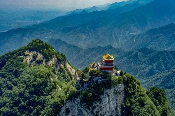 Where to Go Hiking Around Xi’an