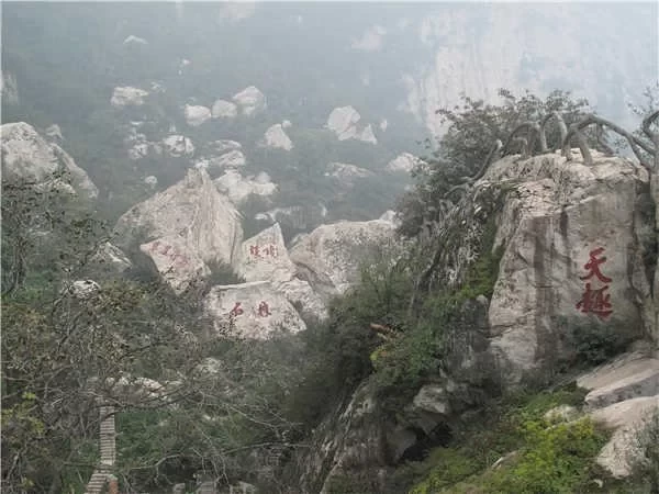 What are the must-see attractions in Cihua Mountain 