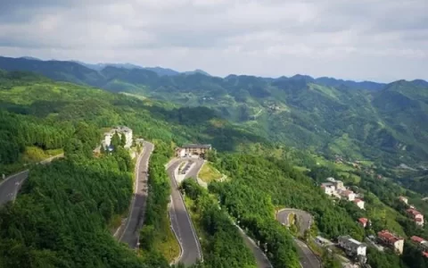 Where to Play in Guizhou with Beautiful Scenery? Guizhou Self-Driving Tour Route Recommendations