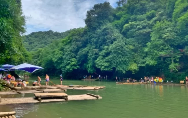 Best places to play in water in Dujiangyan 