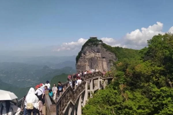 Zhangjiajie Travel Guide: Self-Guided Tour Itinerary and Cost