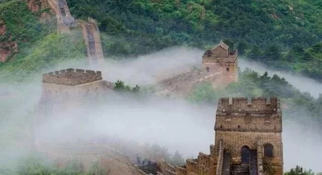 A One-Day Travel Guide to Jinshanling Great Wall 