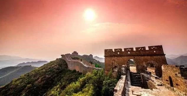 A One-Day Travel Guide to Jinshanling Great Wall 