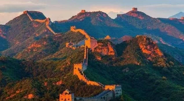 A One-Day Travel Guide to Jinshanling Great Wall 