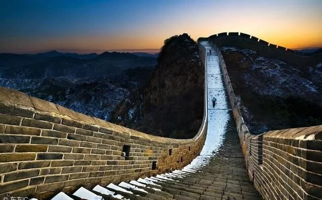 A One-Day Travel Guide to Jinshanling Great Wall 