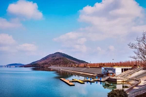 What’s Fun to Do at Jinniu Lake Scenic Area