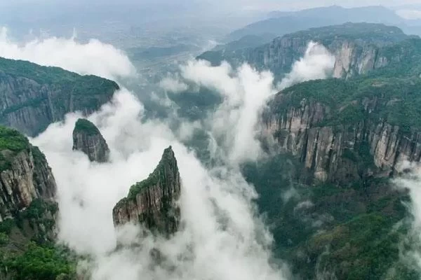 Best Time to Visit Yandang Mountain 