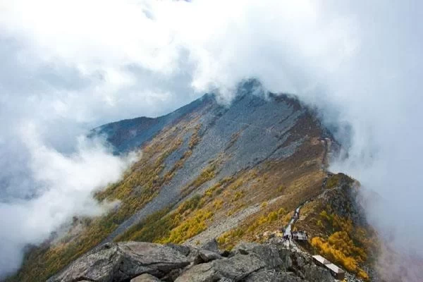 Self-driving Tour Strategy for One-Day Trip to Mount Taibai from Xi’an