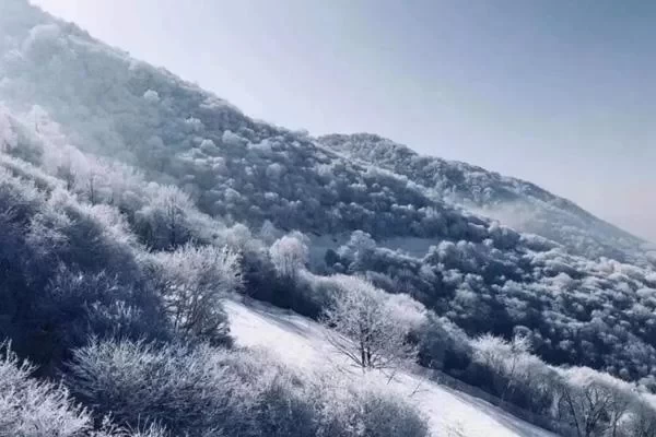 Ski Resorts near Zhengzhou