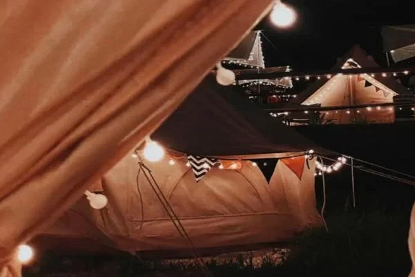 Where is the Shaoxing Starry Sky Camping Base 