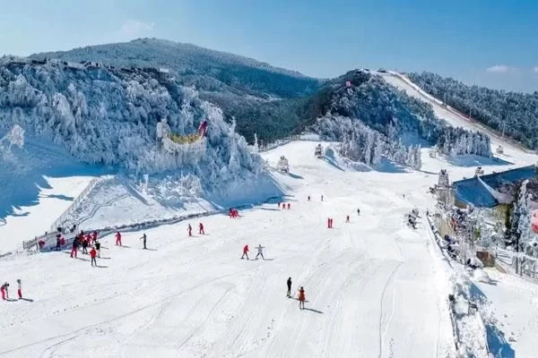 Best Skiing Spots in Guizhou: 4 Fun Ski Resorts 