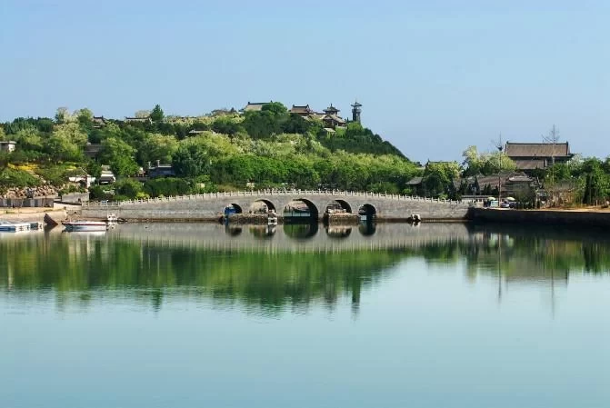 What to Do and Eat in Penglai 