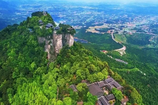 Is Dou Chuan Mountain Scenic Area Worth Visiting? Play Items and Scenic Spot Introduction 