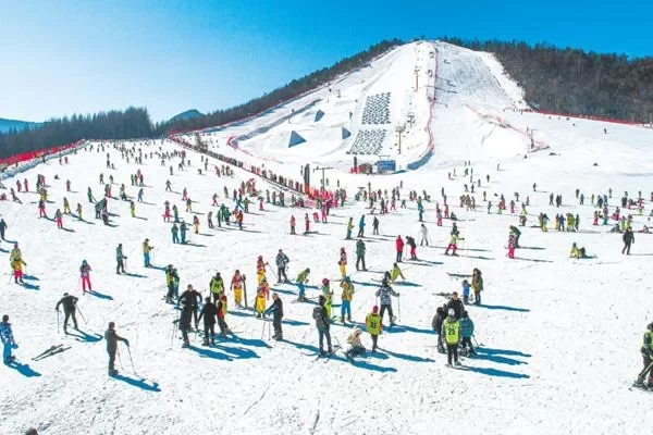 Where are the Shennongjia Ski Resorts? 