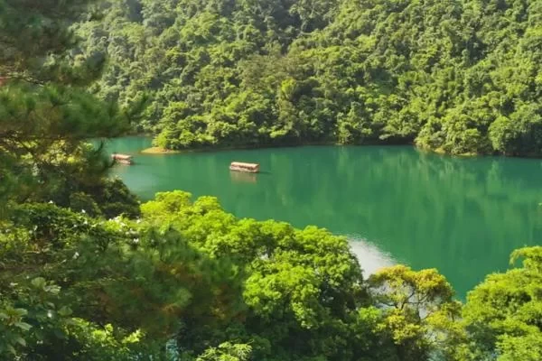 Where to go hiking in Zhaoqing