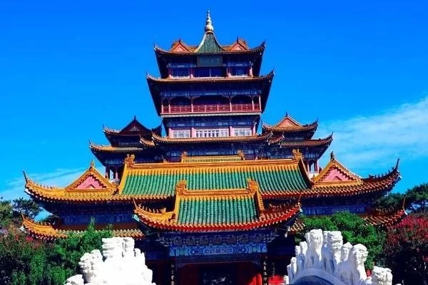 How much is the entrance fee for Penglai Pavilion Scenic Area 