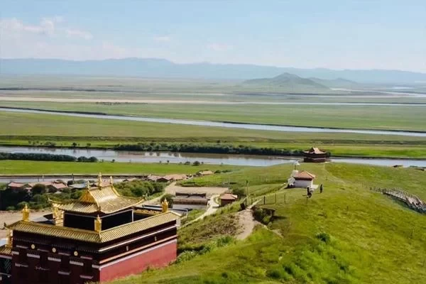 Ruoergai Grassland Self-driving Tour Guide with Recommended Route 