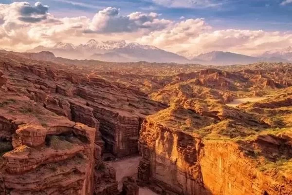 Recommended Classic Travel Routes in Southern Xinjiang 