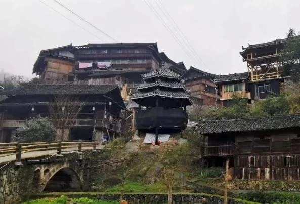 What are the attractions around Chengyang Eight Villages 