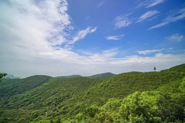 What Mountains Are Suitable for Hiking in Autumn in Suzhou 