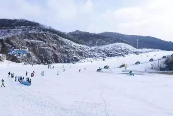 Daming Mountain Wansongling Ski Resort in Hangzhou: A Guide 