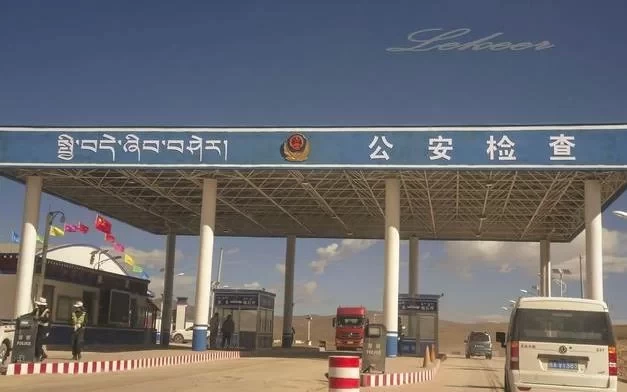 What items cannot be taken on a self-driving tour of Tibet 