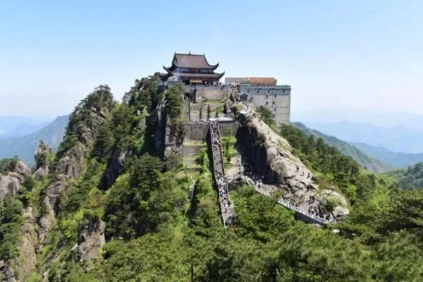 Self-Driving One-Day Tour Strategy of Jiuhua Mountain