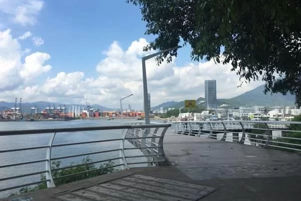 Shenzhen Yantian Seafront Promenade Hiking Guide 