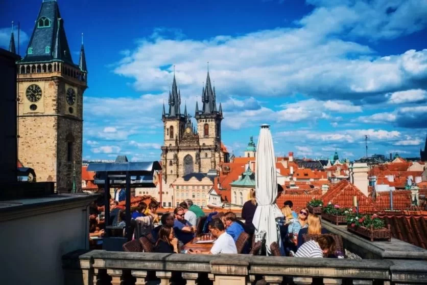 Prague Travel Guide and Attractions Recommendation 