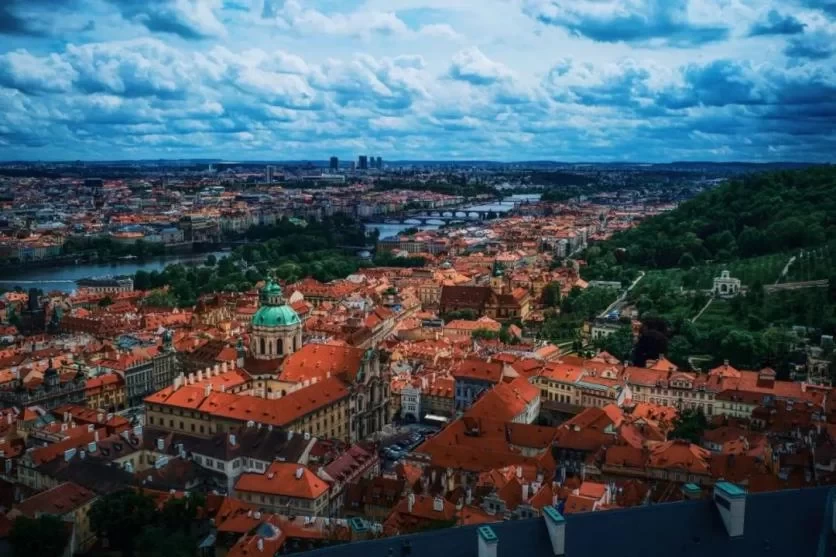 Prague Travel Guide and Attractions Recommendation 