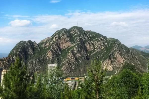 Where is Laoyesheng Mountain_ How to get there_ 