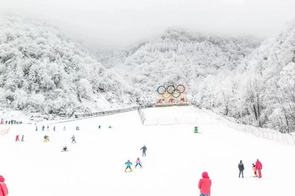 Best Ski Resorts in Hubei, Top 10 Ski Resorts Ranking 