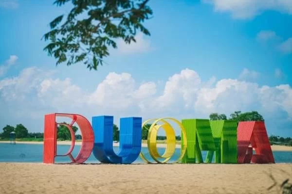 What are the Attractions in Duoma Paradise? Recommended Travel Routes 