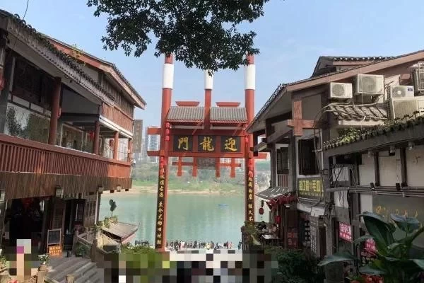 How Long to Spend in Ciqikou Ancient Town and Is It Worth Visiting?